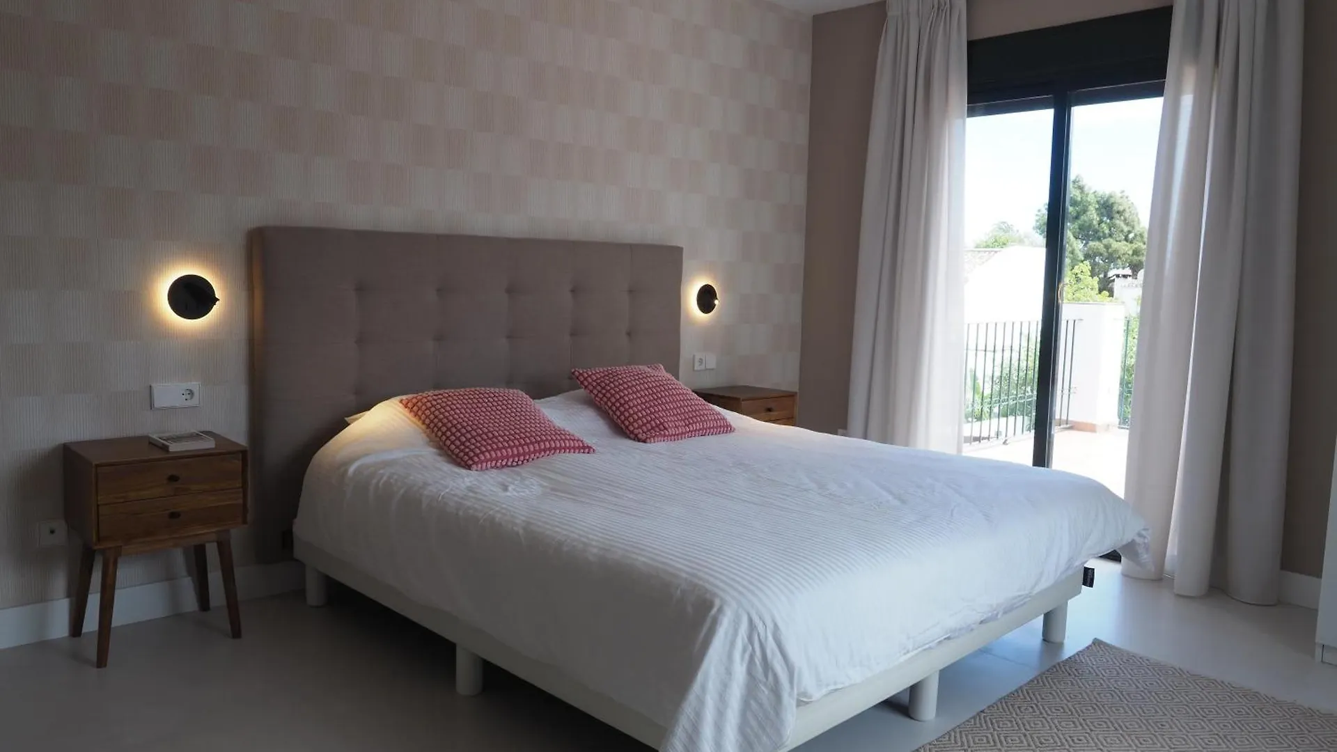 El Cafetal De Veronica Marbella Villa